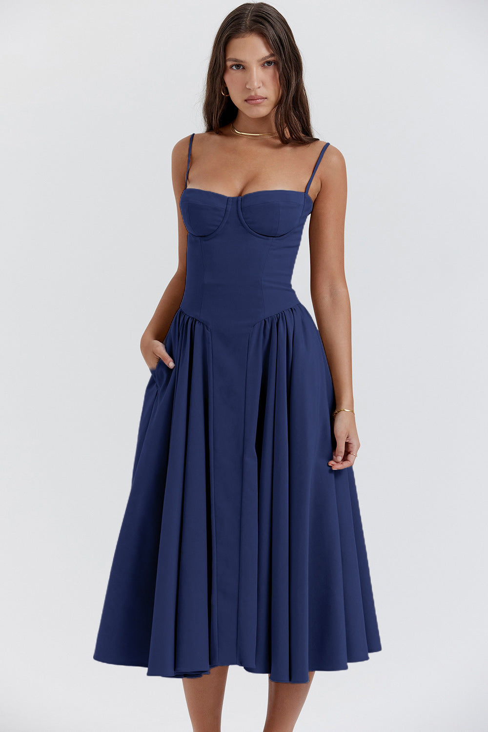 Abito Retro-Swing Elegante
