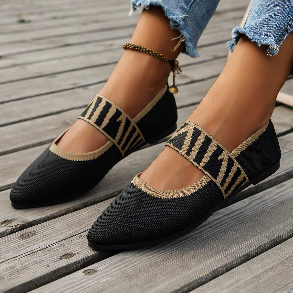 Magnolia Mesh Comfort Flats