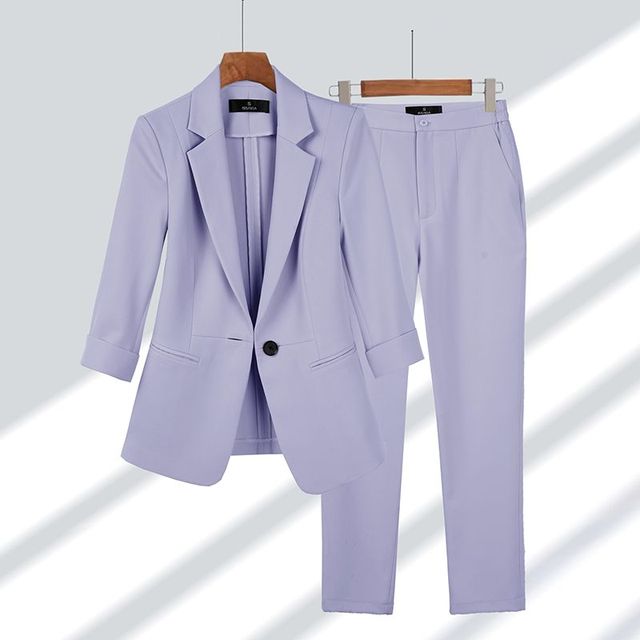 Eleganza Sofisticata Blazer & Pantaloni