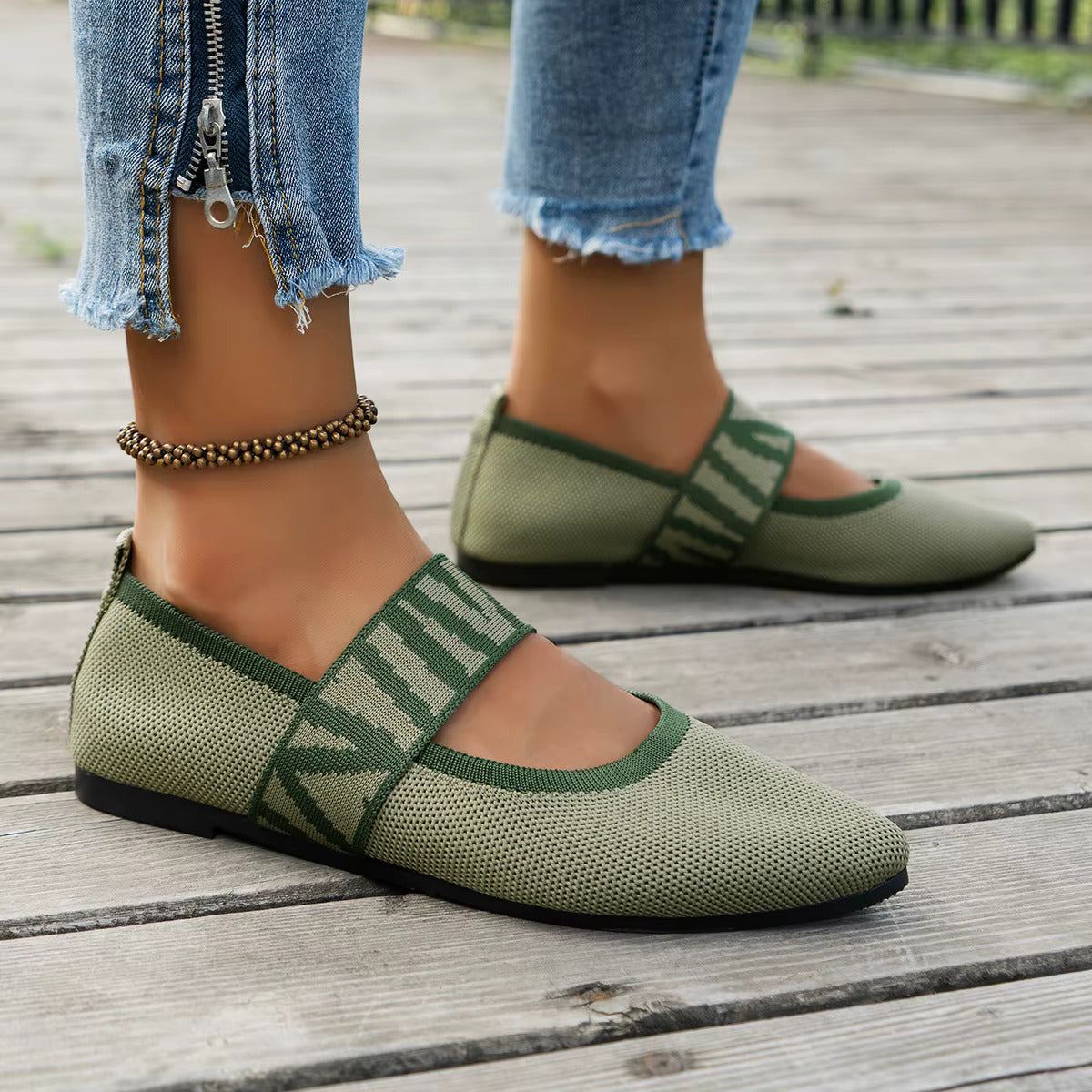 Magnolia Mesh Comfort Flats