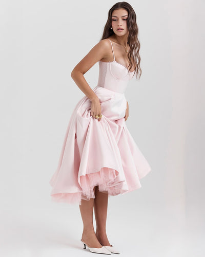 Abito Midi: Grazia e Conforto