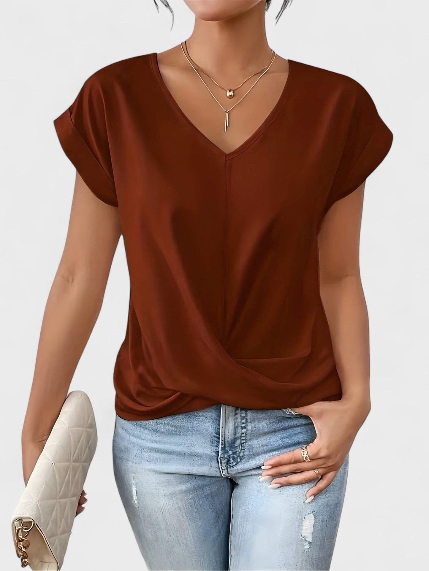 Top chic con scollo a V incrociato