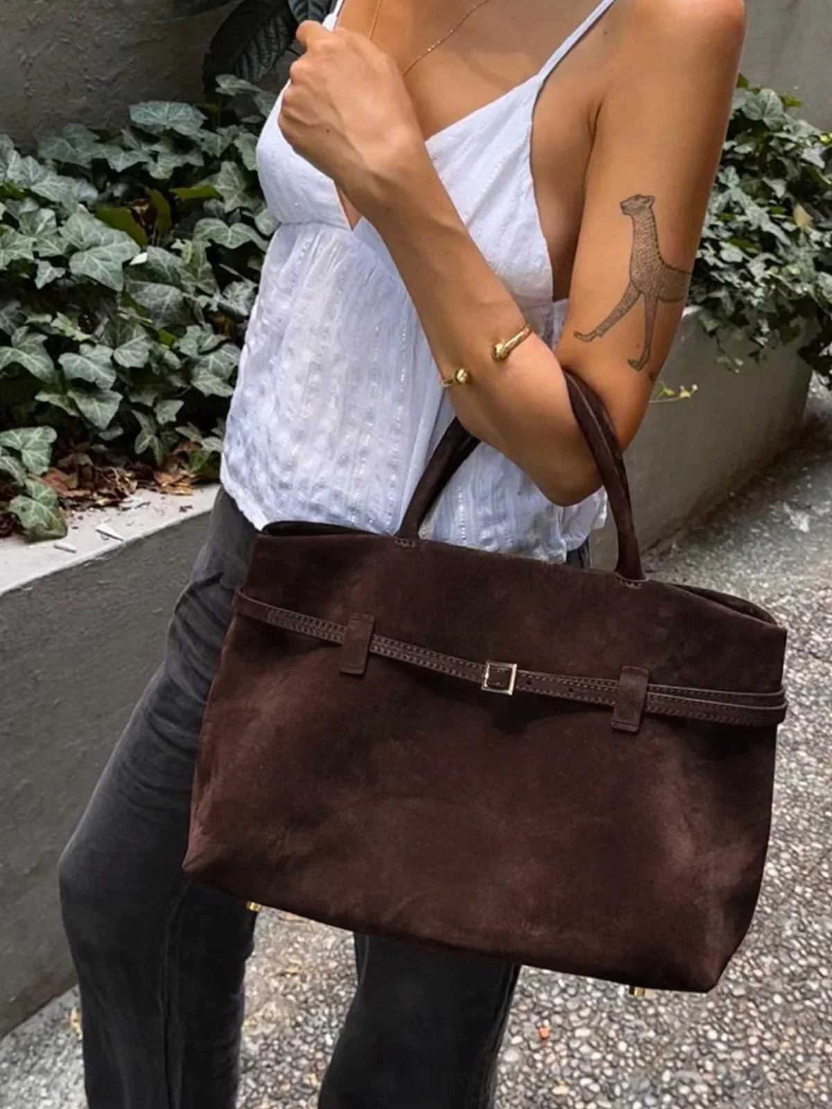 Borsa Manico Vintage: Stile e Funzionalità
