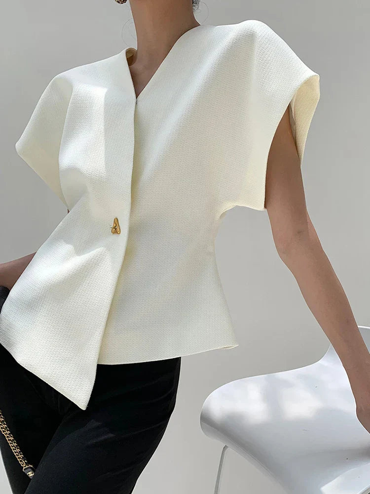 Blusa V-Neck: Versatilità ed Eleganza