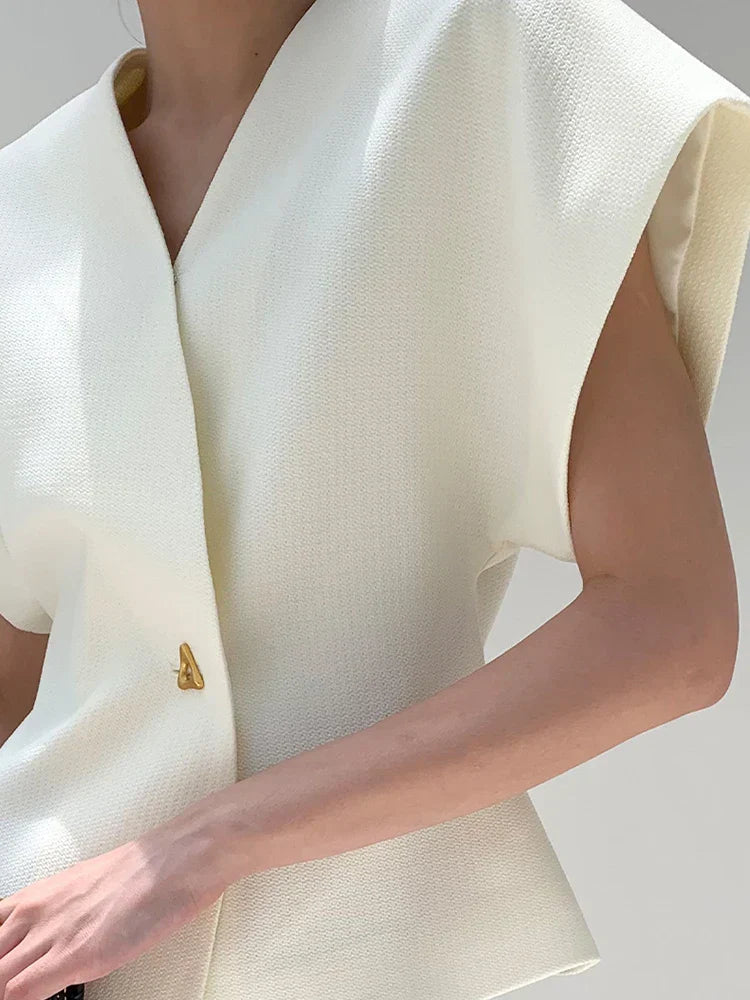 Blusa V-Neck: Versatilità ed Eleganza
