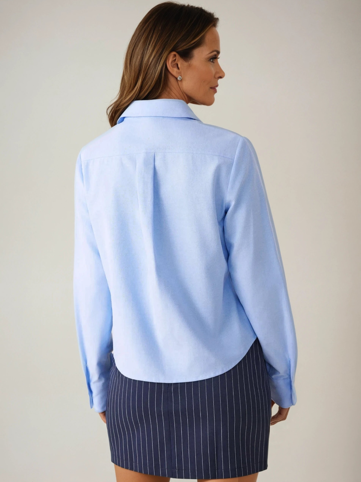 Camicia Blu: L'eleganza Senza Tempo