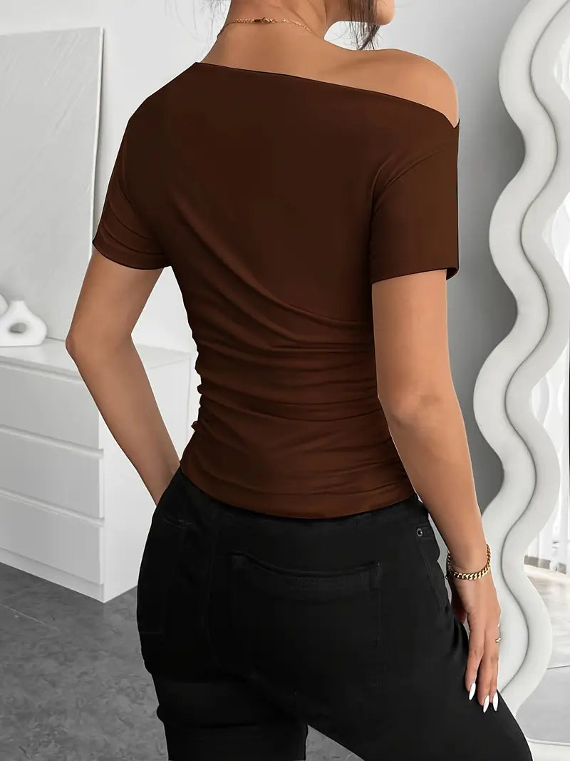 Top Asimmetrico: Valorizza la Forma