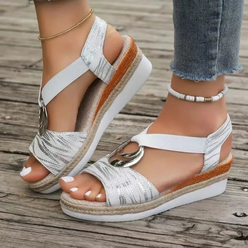 Sandali Ortopedici: Comfort ed Eleganza
