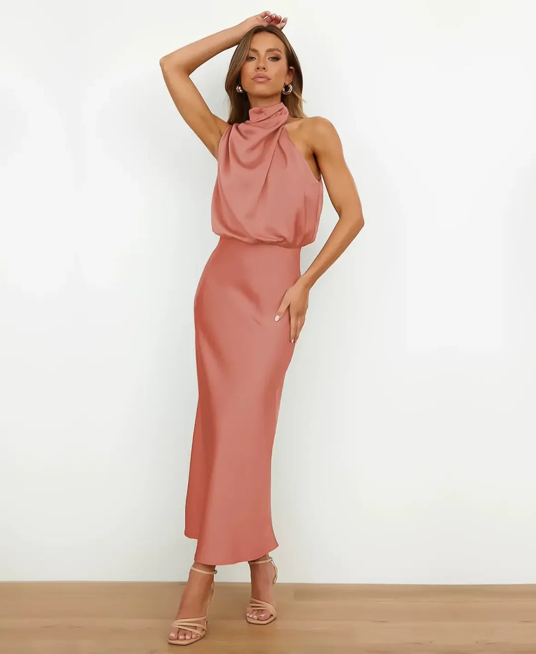 Eleganza Midi Dress