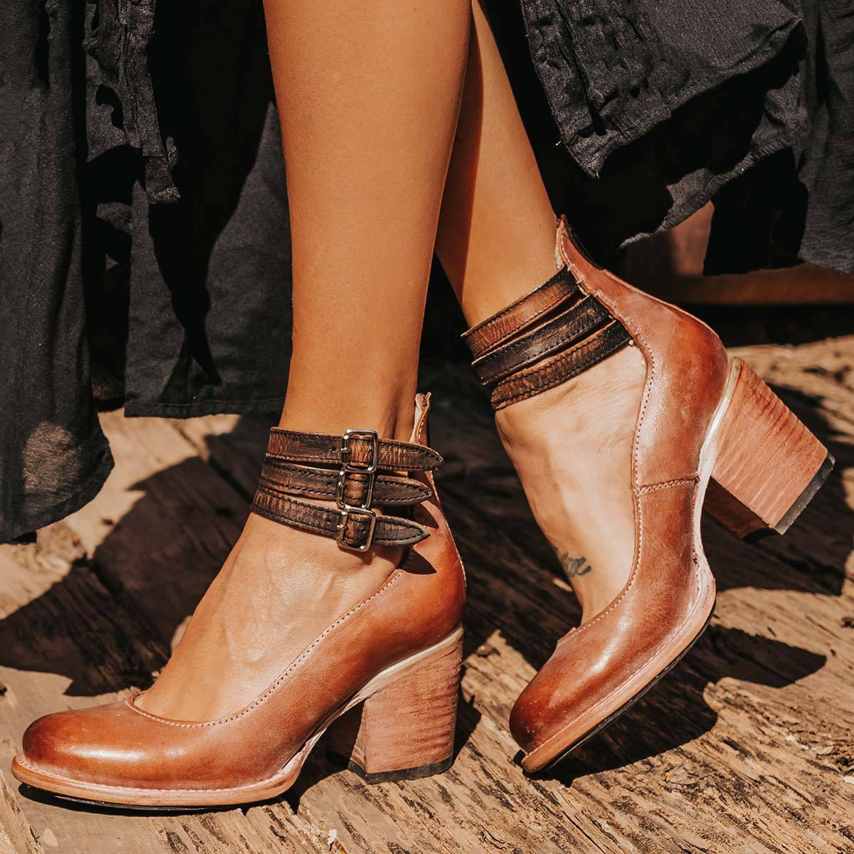 Eleganza Vintage Sandals