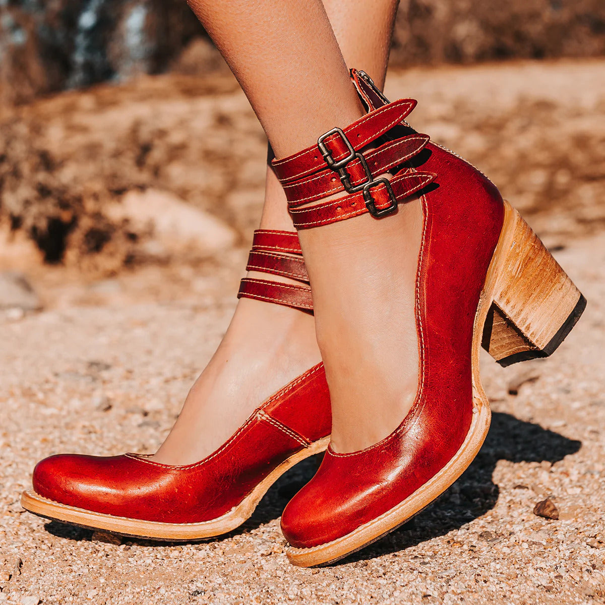 Eleganza Vintage Sandals