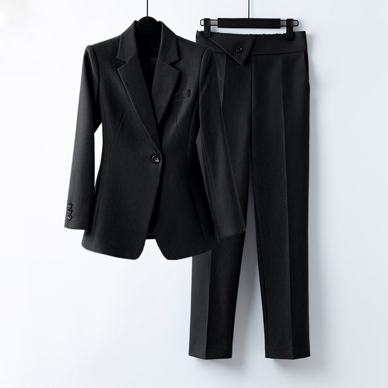Eleganza Blazer Ensemble