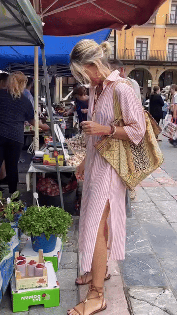 Timeless Midi Dress for Confident Moments