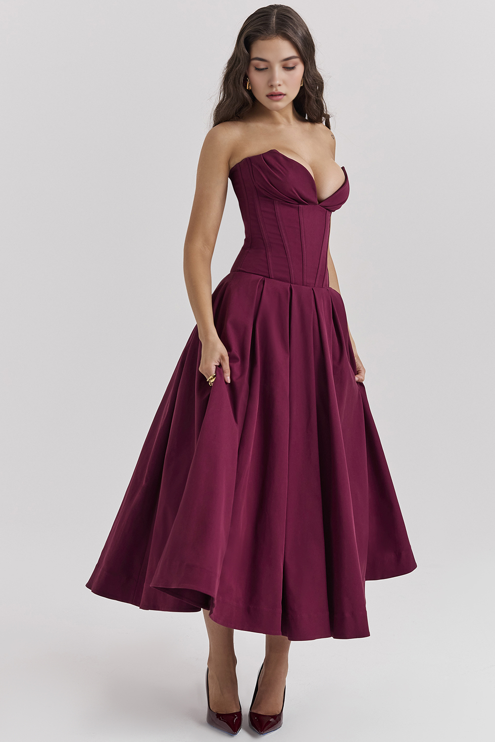 Eleganza Grace Midi Dress