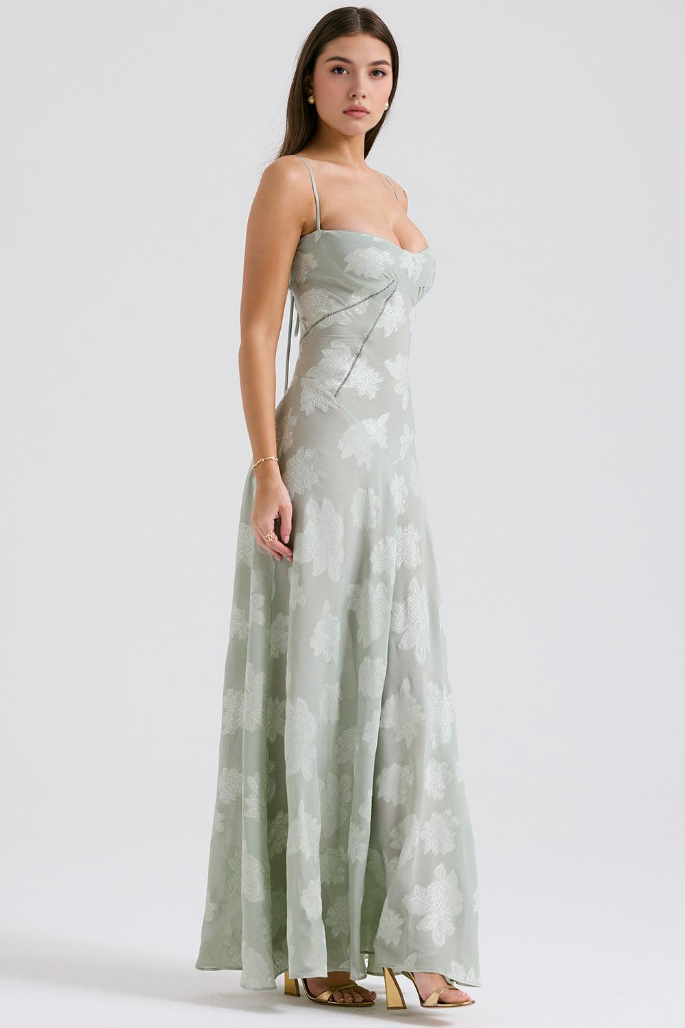 Eleganza Floreale per Eventi Estivi