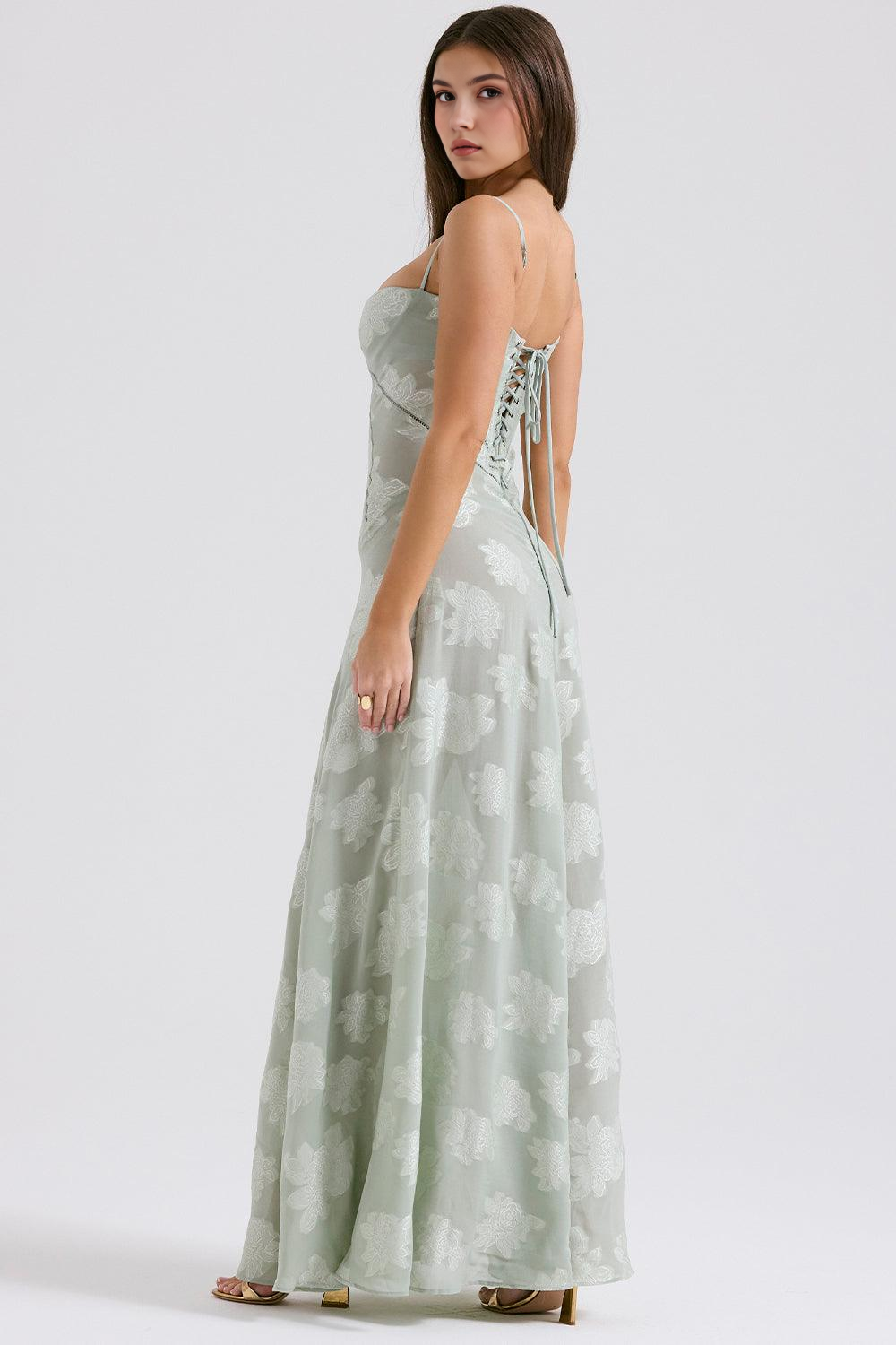 Abito Maxi: Eleganza senza Tempo