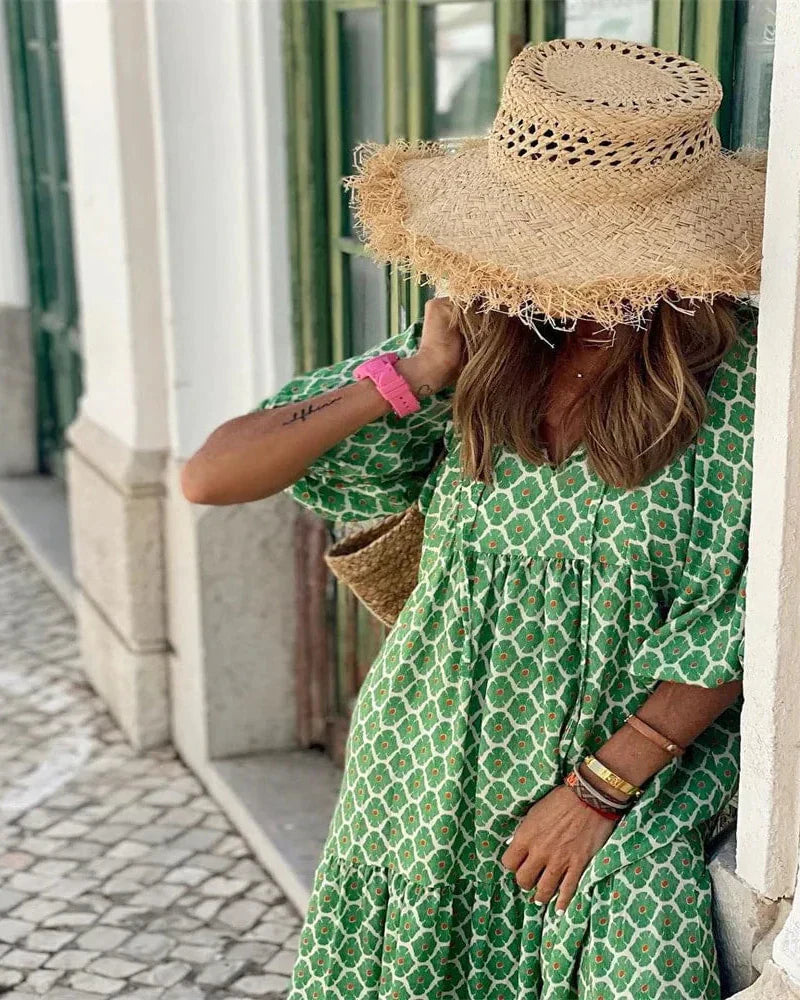 Eleganza Fluttuante Maxi Dress