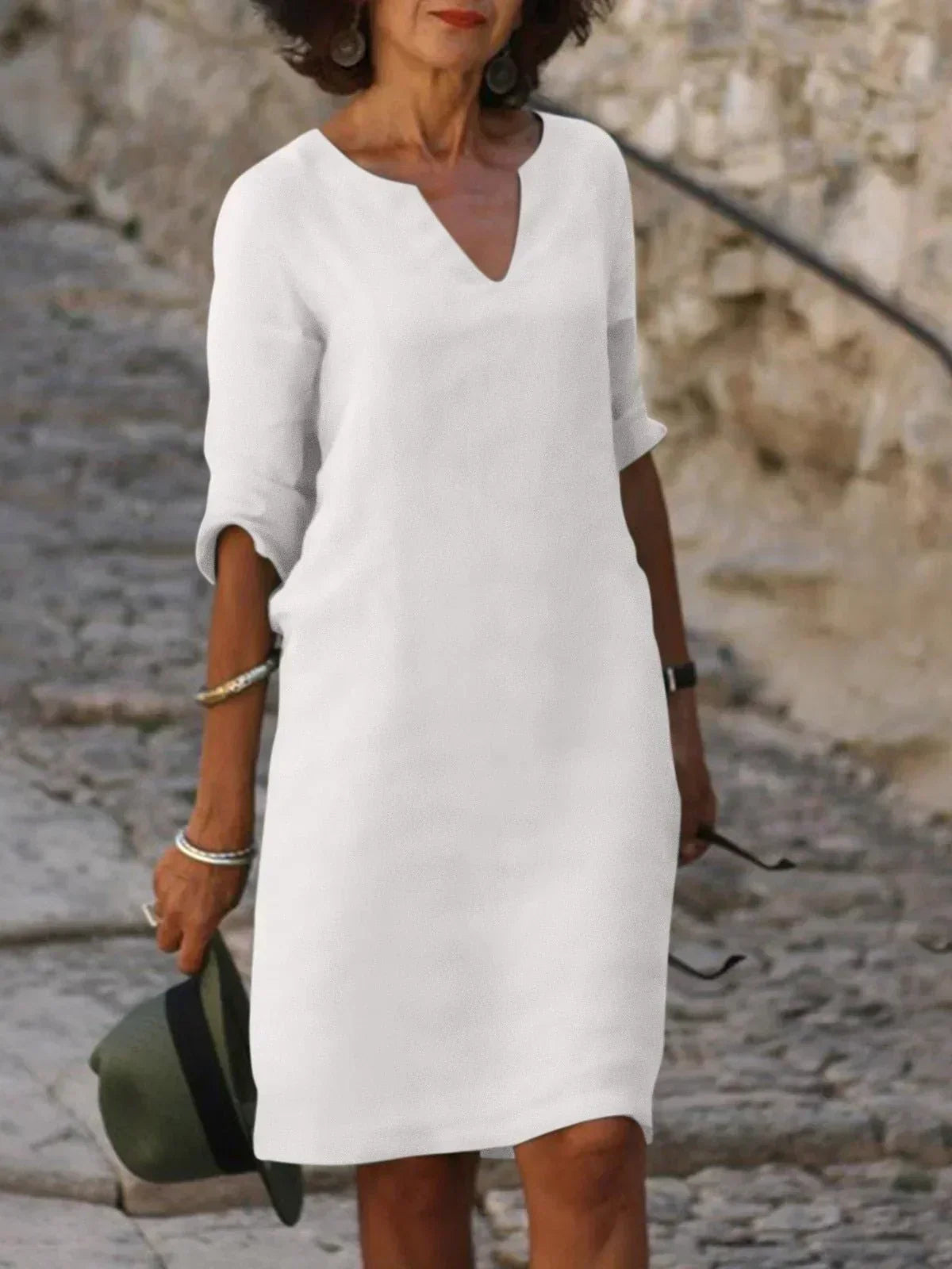 V-Neck Elegante Dress