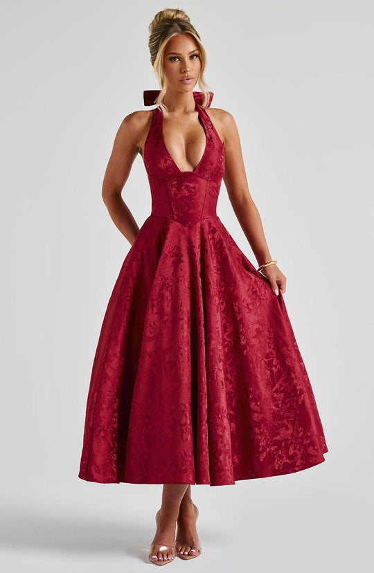Abito Midi Romantico: comfort e stile