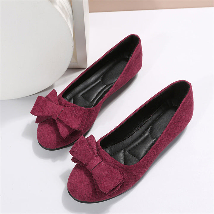 Elegant Relief: All-Day Foot Comfort