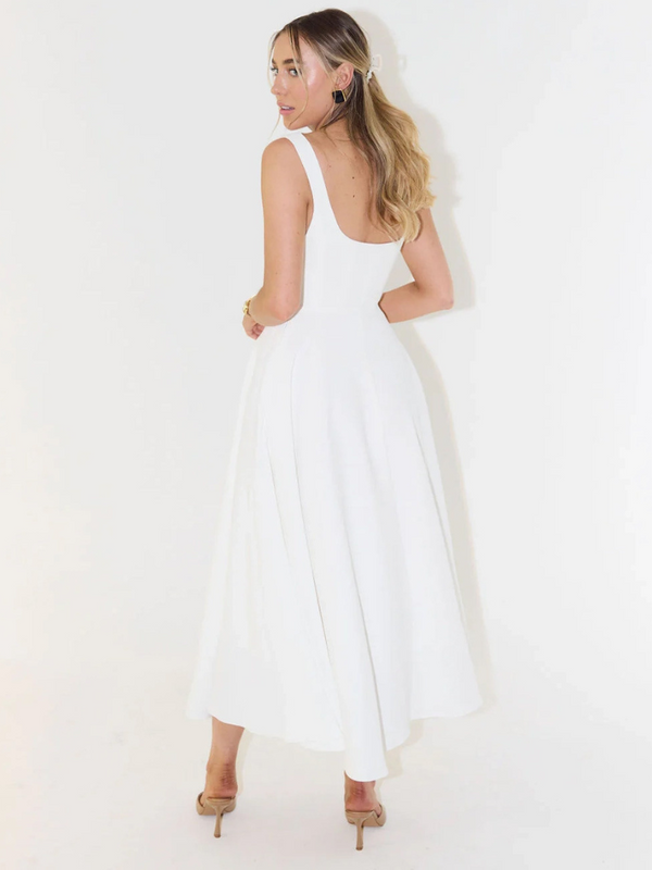 Abito Midi: Eleganza e Grazia