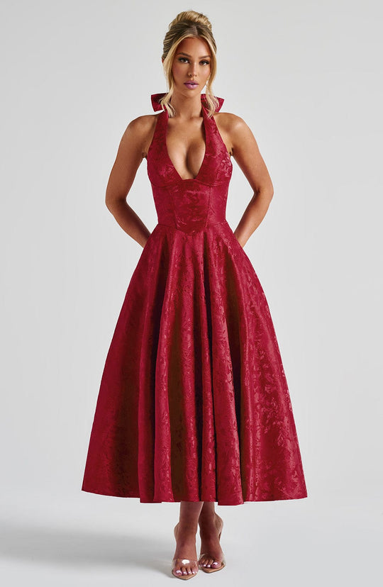 Abito Midi Romantico: comfort e stile