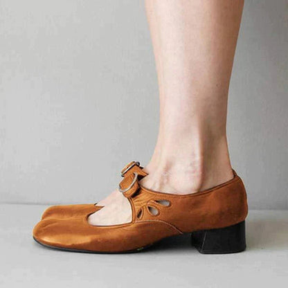 Elegant Comfort Leather Sandals
