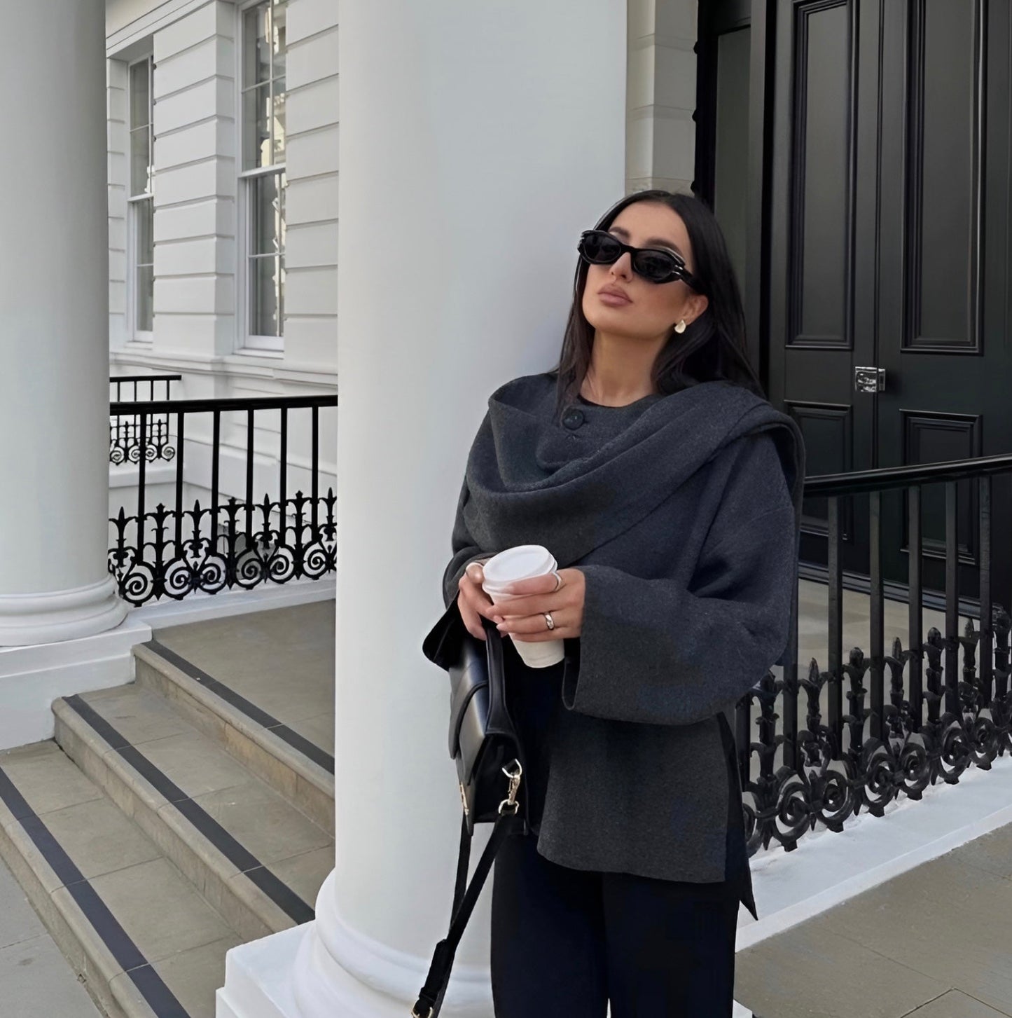 Mantella Asimmetrica Caldo-Morbida