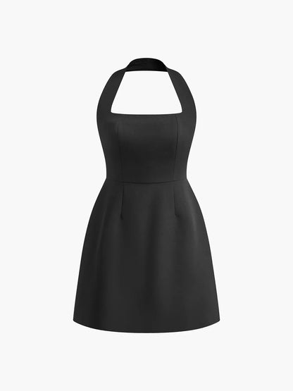 Abito Halter Scolpisce la Silhouette