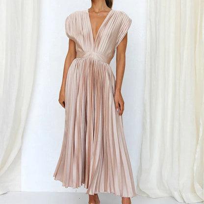 Aroa Elegante Pleated Dress