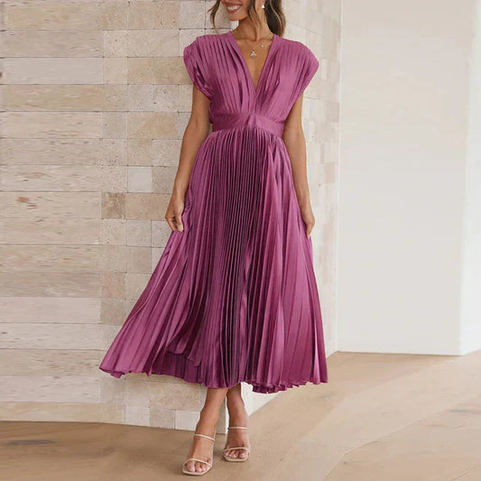 Aroa Elegante Pleated Dress