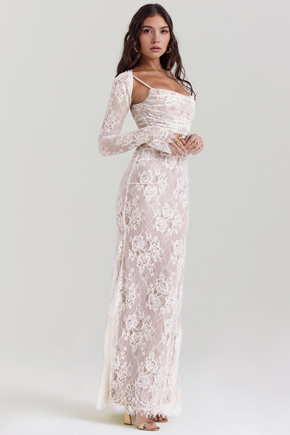 Celeste Eleganza: Abito Maxi in Pizzo
