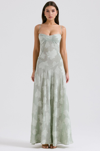 Abito Maxi: Eleganza senza Tempo