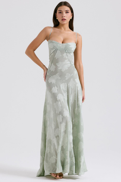 Abito Maxi: Eleganza senza Tempo