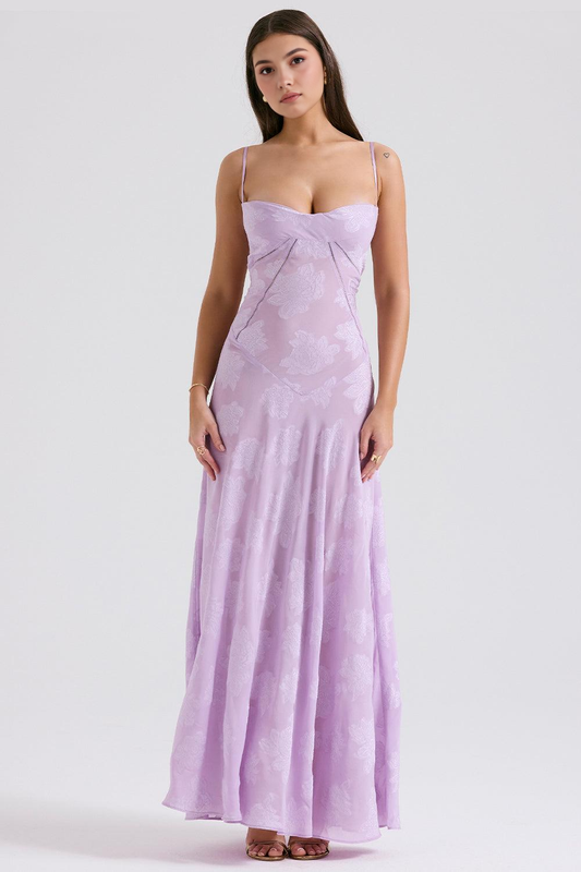 Abito Maxi: Eleganza senza Tempo